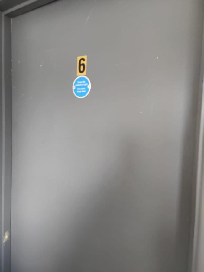 Double Ensuite Rooms Swansea Exterior foto